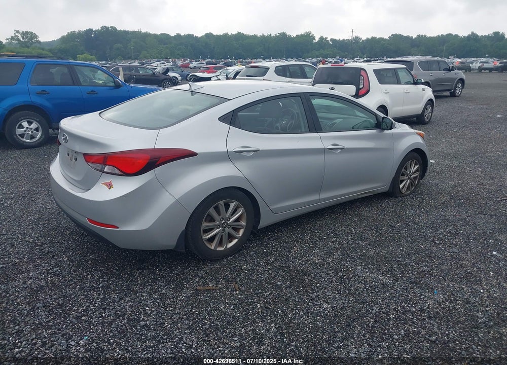 2015 HYUNDAI ELANTRA SE VIN: KMHDH4AE8FU415138