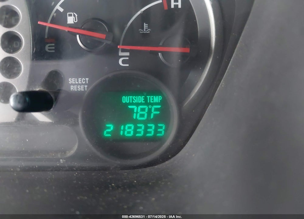 2004 HONDA PILOT VIN: 2HKYF18504H507142