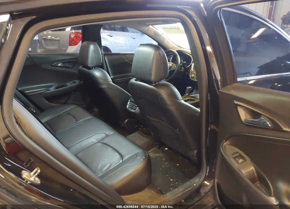 2016 CHEVROLET MALIBU VIN: 1G1ZE5ST3GF344158