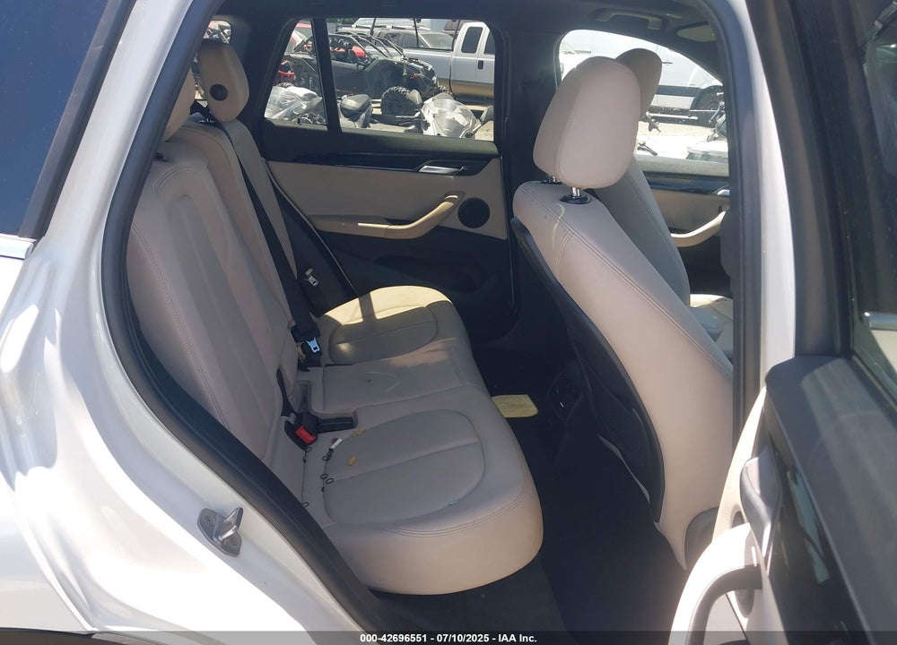 2018 BMW X1 VIN: WBXHU7C3XJ3H43969