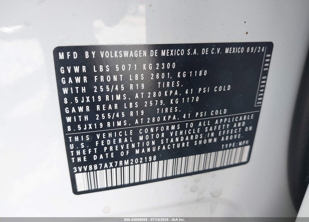 2024 VOLKSWAGEN TIGUAN VIN: 3VV8B7AX7RM202198