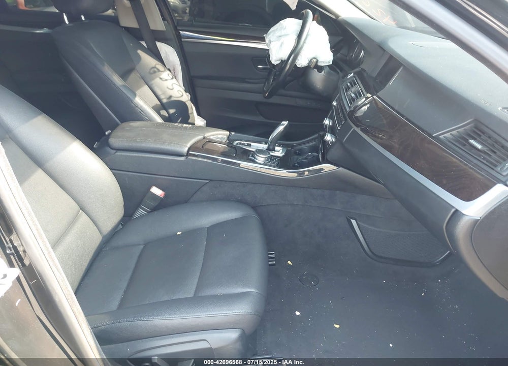 2015 BMW 5 SERIES VIN: WBA5A5C52FD515328