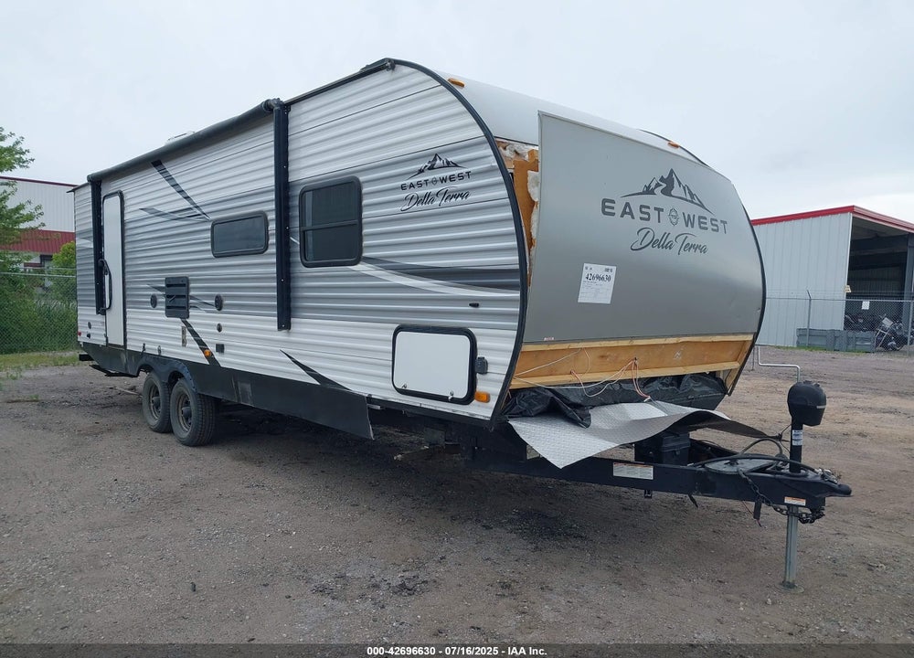 2021 TRAIL LITE DELLA TERRA VIN: 5ZT2DERB1M9006890