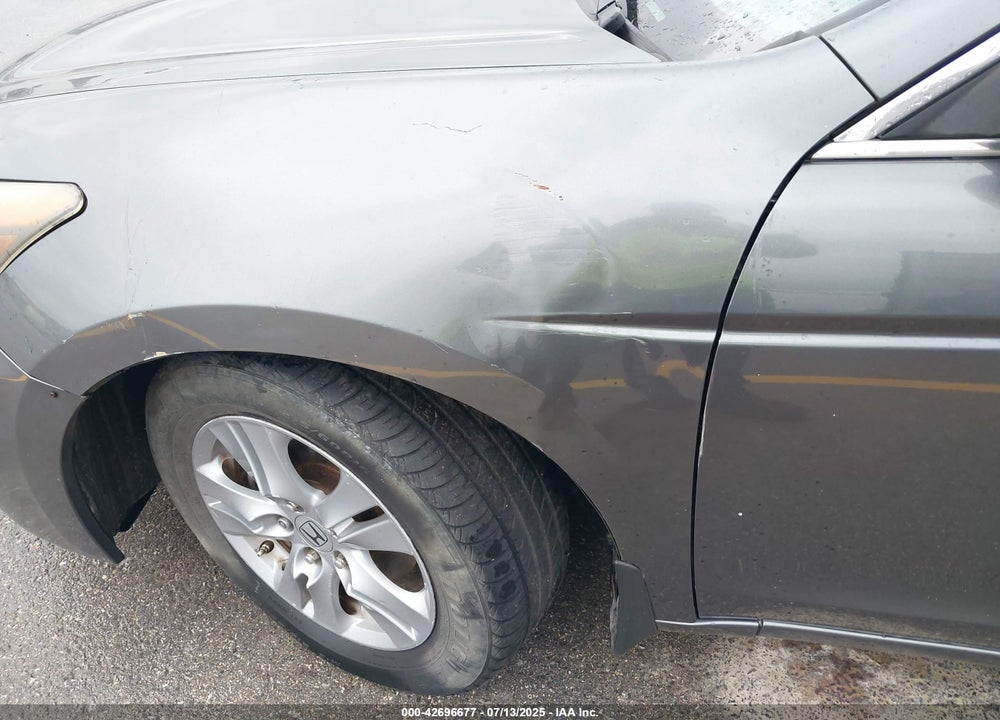 2011 HONDA ACCORD VIN: 1HGCP2F67BA123437