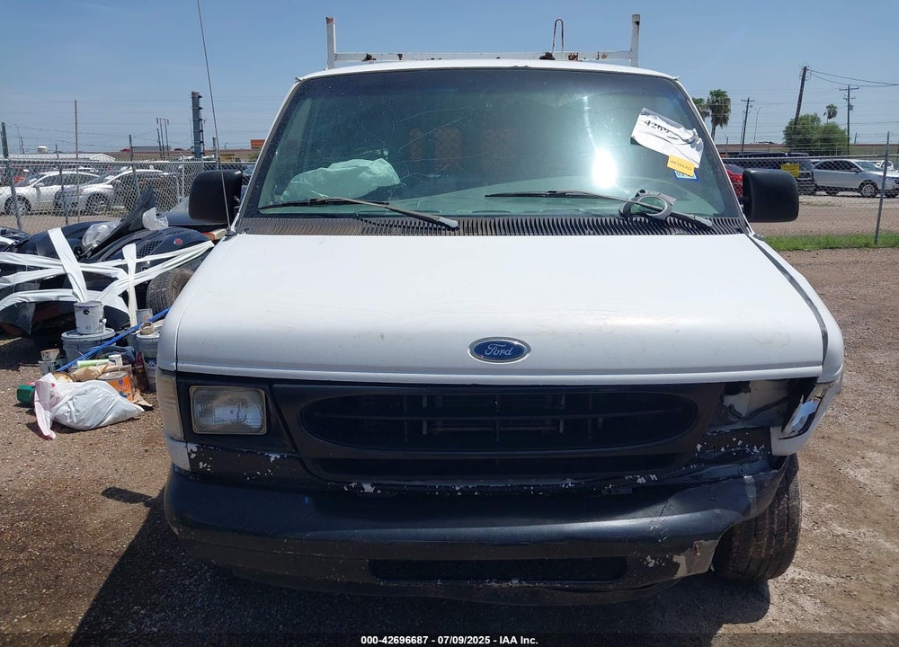 1999 FORD E 150 VIN: 1FTRE1428XHB05696