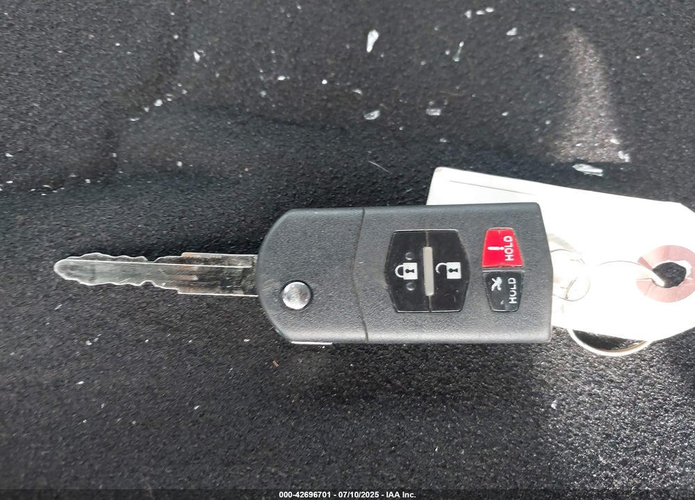 2011 MAZDA 3 VIN: JM1BL1VG8B1448205