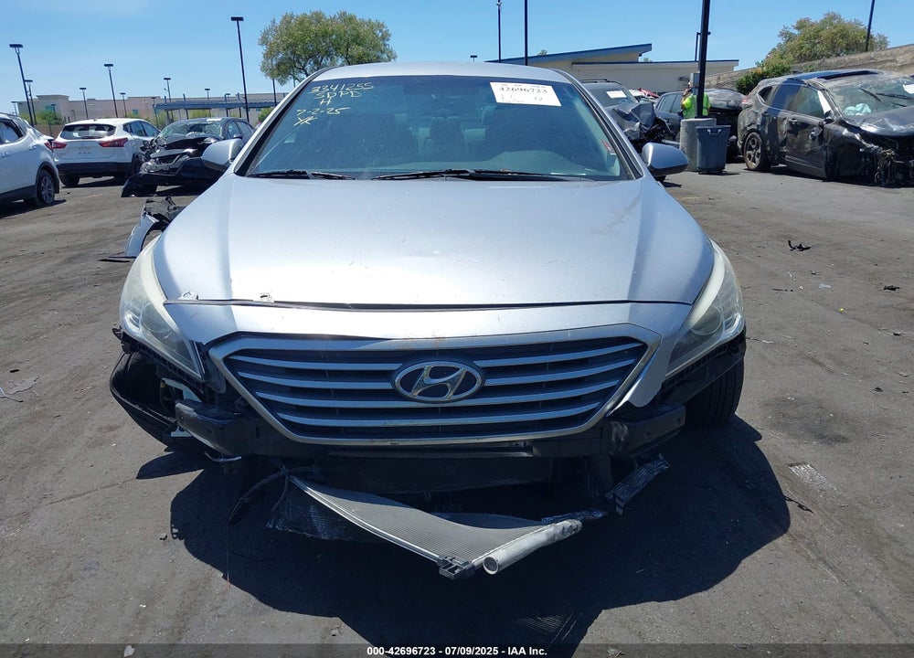 2017 HYUNDAI SONATA VIN: 5NPE24AF5HH567443