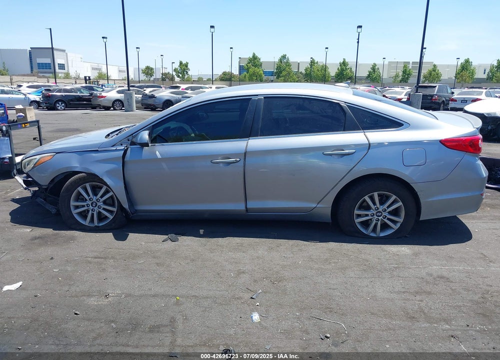 2017 HYUNDAI SONATA VIN: 5NPE24AF5HH567443