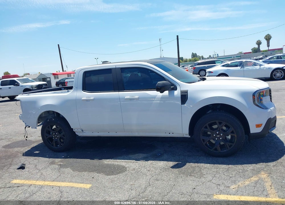 2025 FORD MAVERICK VIN: 3FTTW8SA2SRA23251