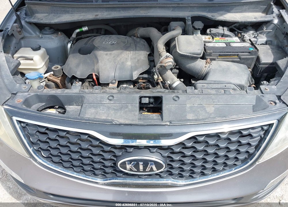 2011 KIA SPORTAGE VIN: KNDPC3A64B7120582