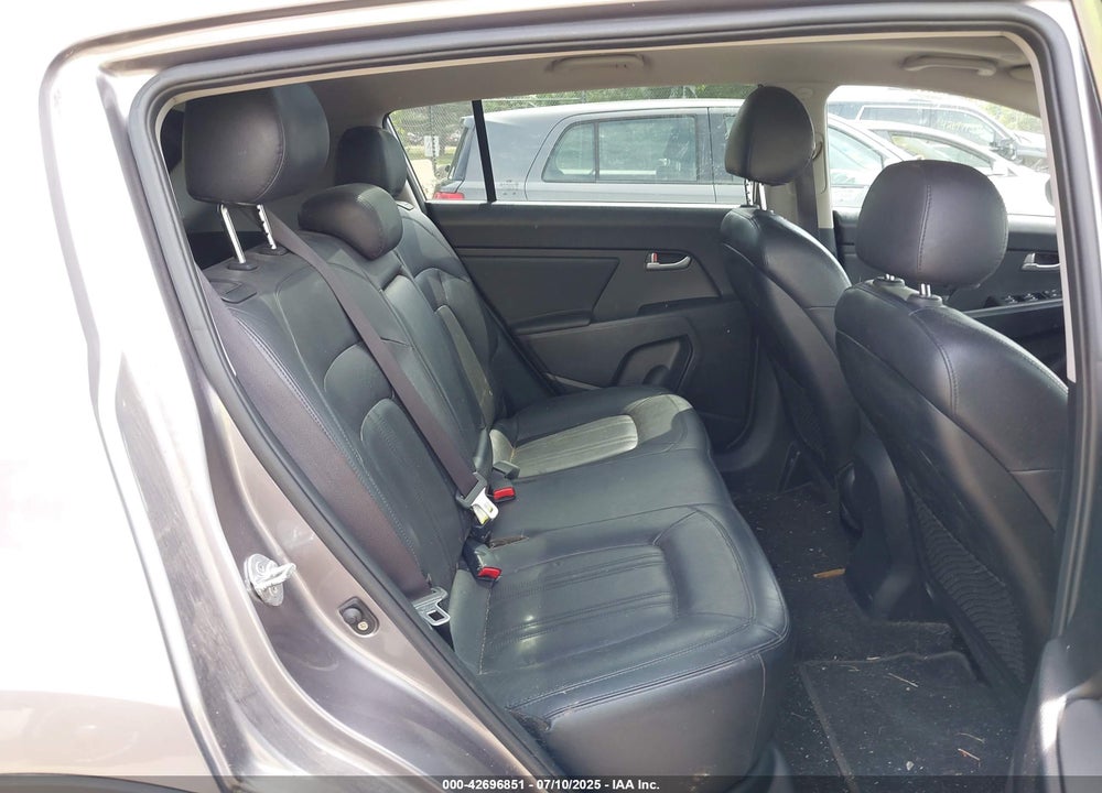 2011 KIA SPORTAGE VIN: KNDPC3A64B7120582