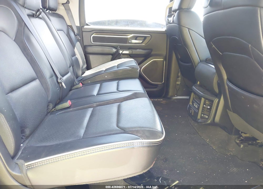 2022 RAM 1500 VIN: 1C6RREJT0NN230819