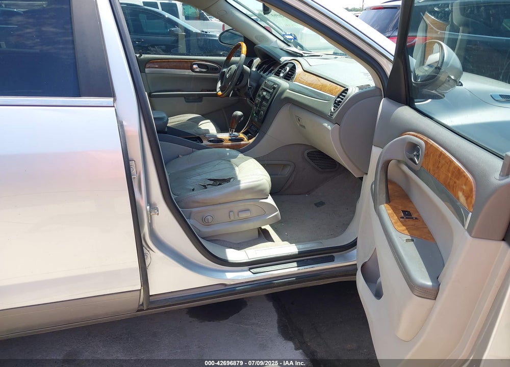 2010 BUICK ENCLAVE VIN: 5GALVBED7AJ185571