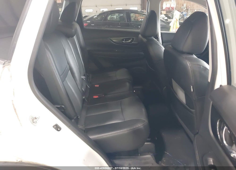 2016 NISSAN ROGUE VIN: 5N1AT2MV3GC787897