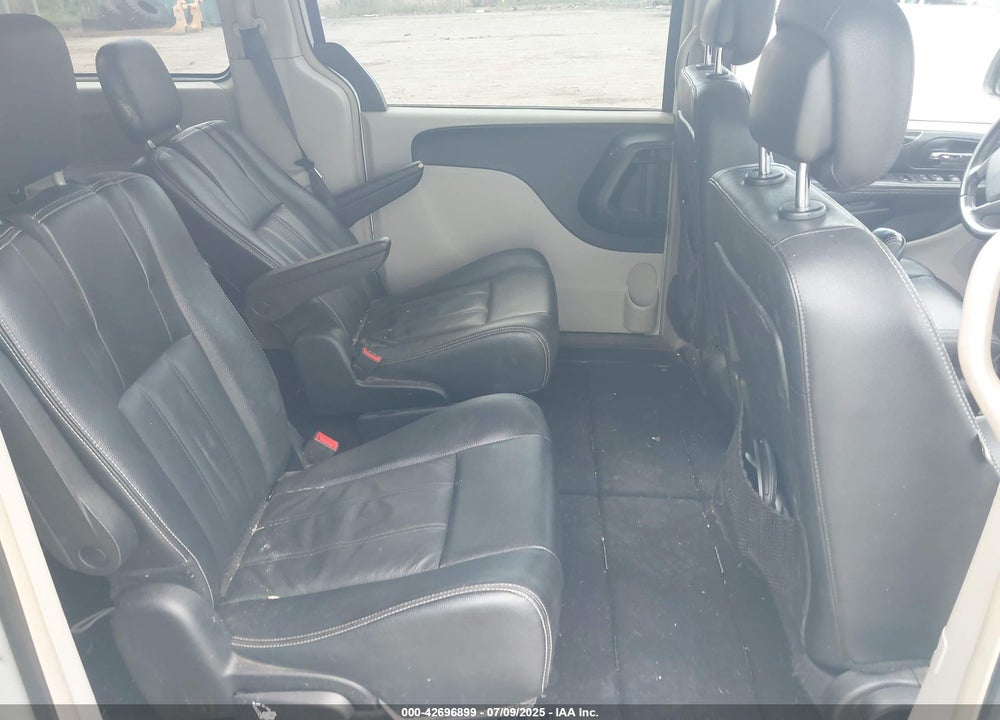 2016 CHRYSLER TOWN & COUNTRY TOURING VIN: 2C4RC1BG4GR267575
