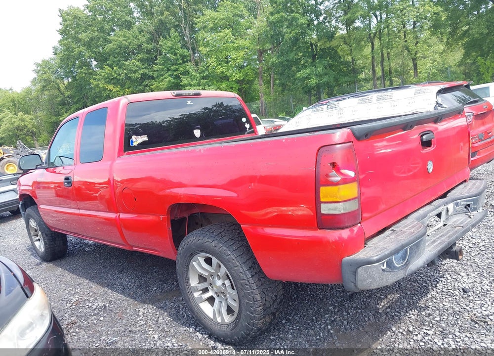 1999 CHEVROLET SILVERADO K1500 VIN: 1GCEK19TXXE220195