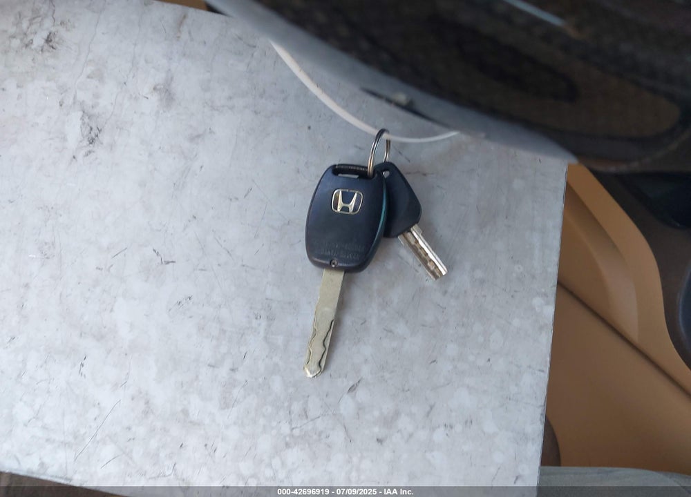2006 HONDA CIVIC SDN VIN: 2HGFA16566H521536