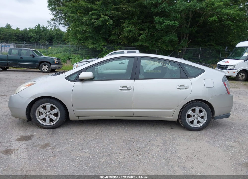 2005 TOYOTA PRIUS VIN: JTDKB20U857045042