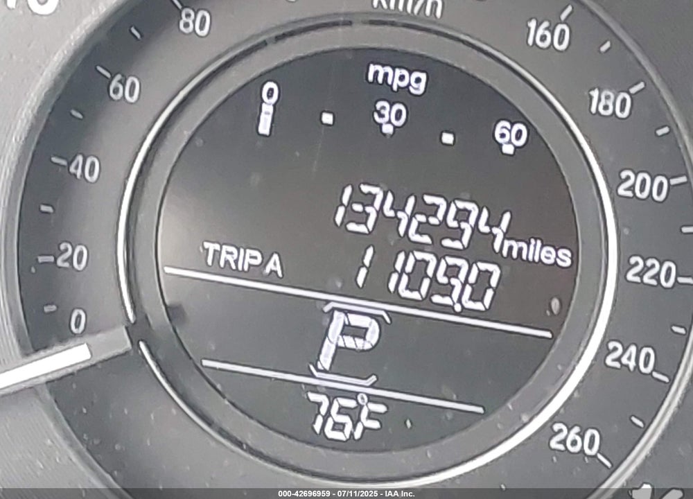 2016 HONDA ACCORD VIN: 1HGCR2F35GA021433