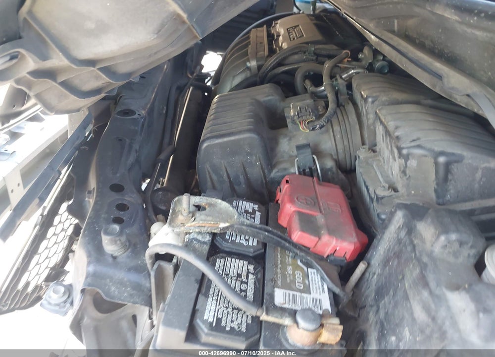 2010 HONDA FIT VIN: JHMGE8H47AS000393