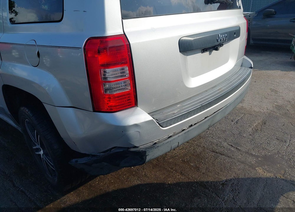 2011 JEEP PATRIOT VIN: 1J4NT1GA5BD103437