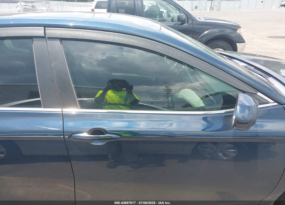 2020 TOYOTA CAMRY VIN: 4T1G11AK6LU500948