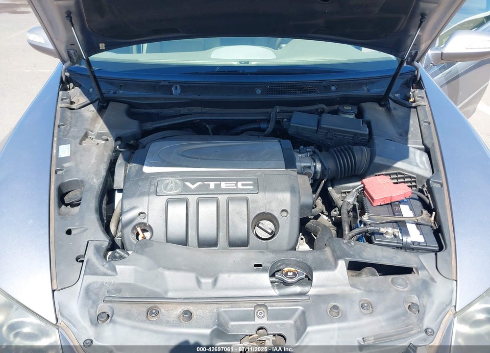 2005 ACURA RL 3.5 VIN: JH4KB16395C019077