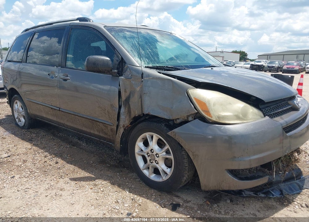 2005 TOYOTA SIENNA LE VIN: 5TDBA23C15S053575