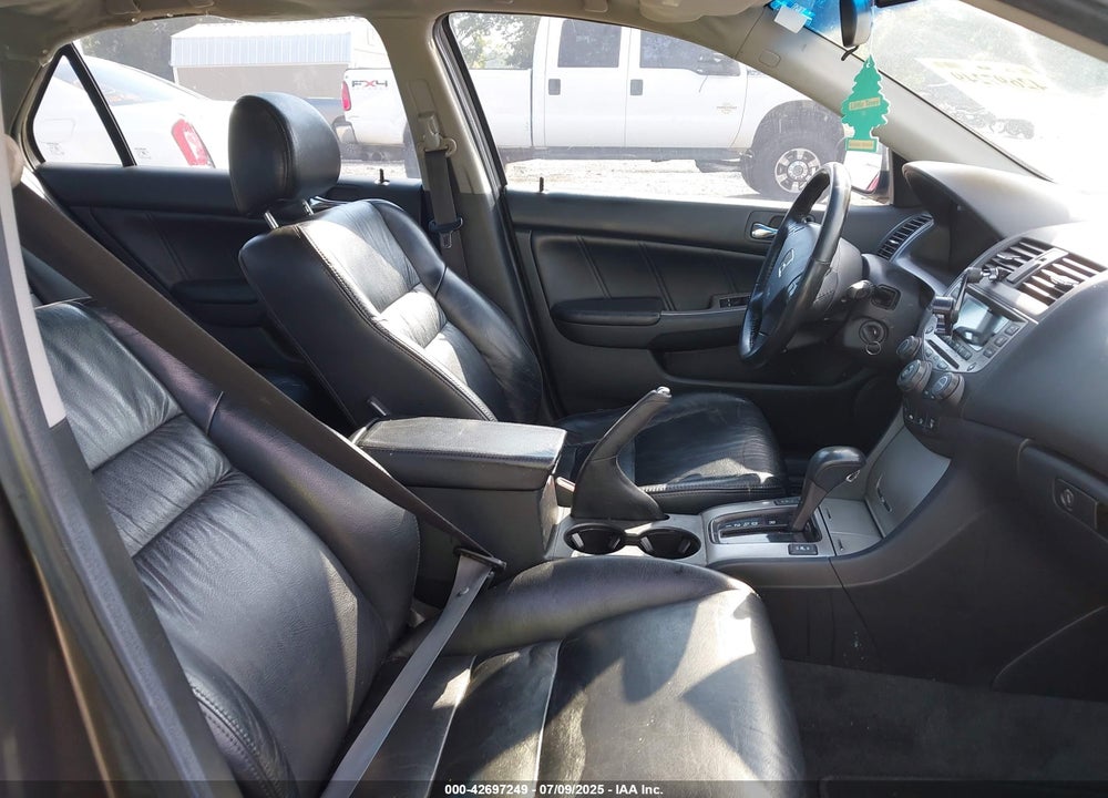 2006 HONDA ACCORD VIN: 1HGCM56836A165248