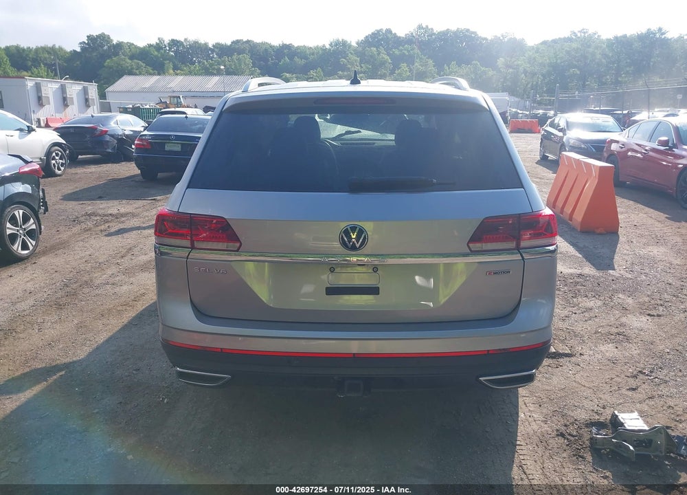 2021 VOLKSWAGEN ATLAS VIN: 1V2BR2CA2MC504776