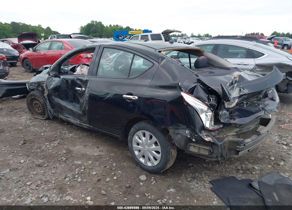 2017 NISSAN VERSA 1.6 SV VIN: 3N1CN7AP1HL822407
