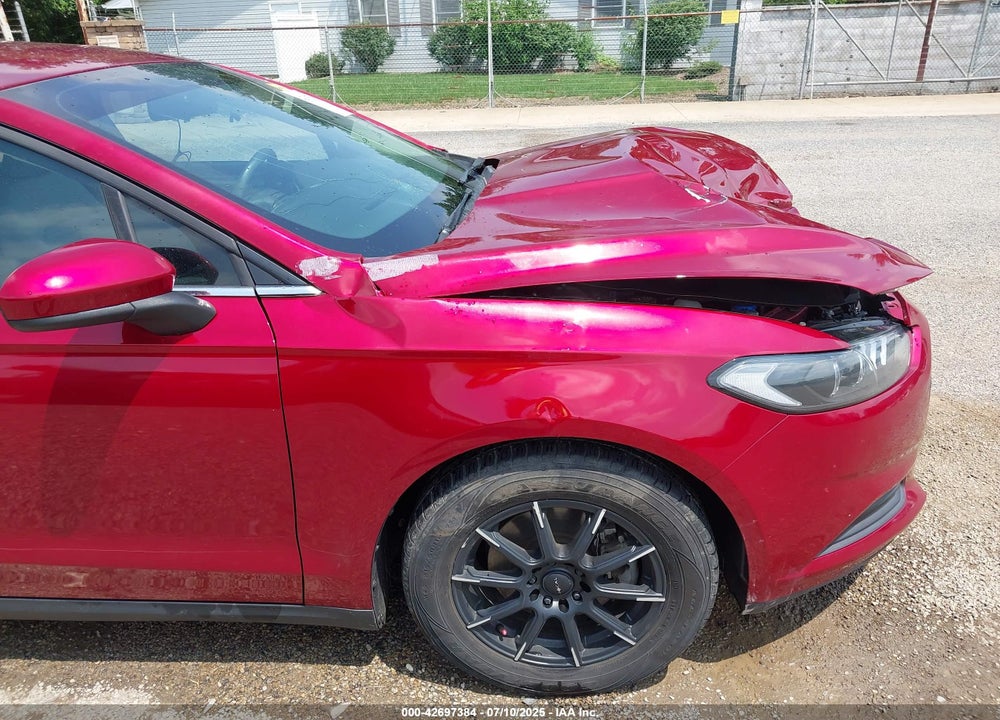 2016 FORD FUSION S VIN: 1FA6P0G77G5130398