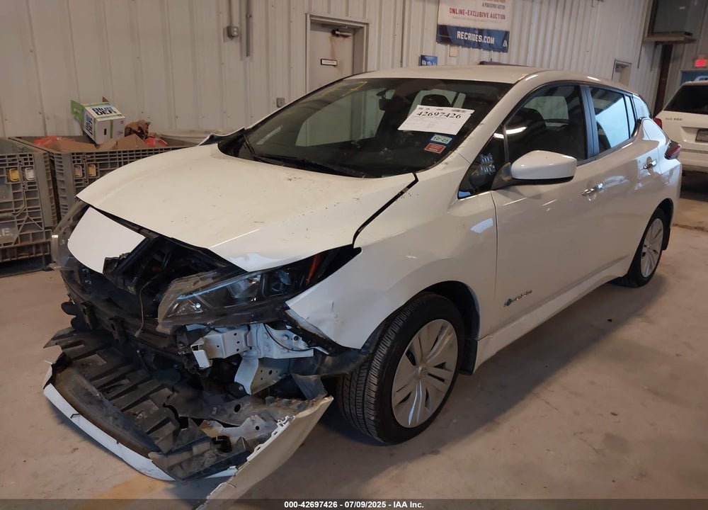 2018 NISSAN LEAF VIN: 1N4AZ1CP7JC309978