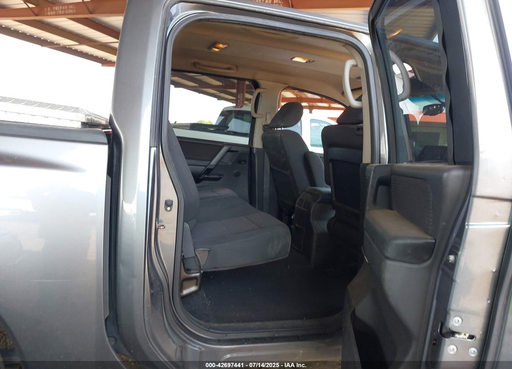 2013 NISSAN TITAN VIN: 1N6AA0ED0DN311415