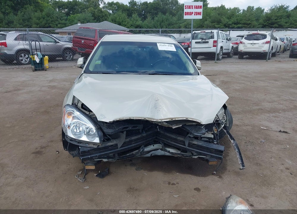 2011 BUICK LUCERNE VIN: 1G4HC5EM7BU123594