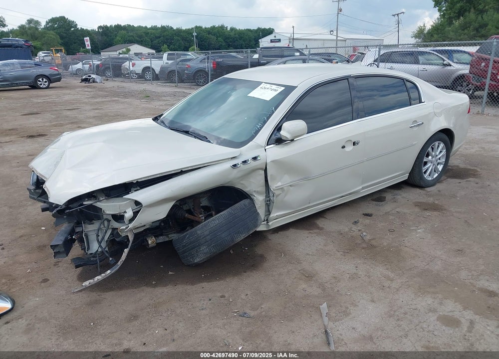 2011 BUICK LUCERNE VIN: 1G4HC5EM7BU123594