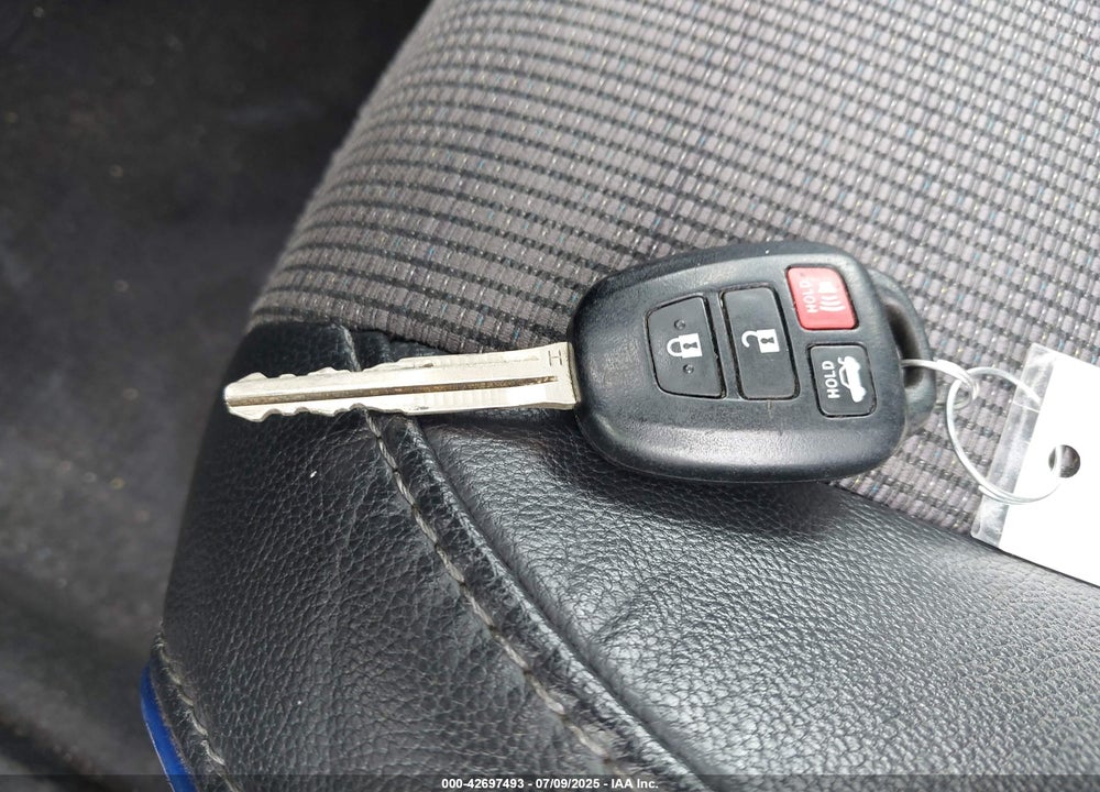 2017 TOYOTA COROLLA VIN: 2T1BURHE5HCG21911