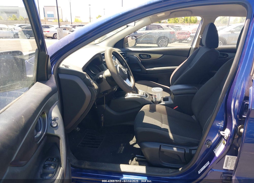 2018 NISSAN ROGUE SPORT VIN: JN1BJ1CPXJW102380