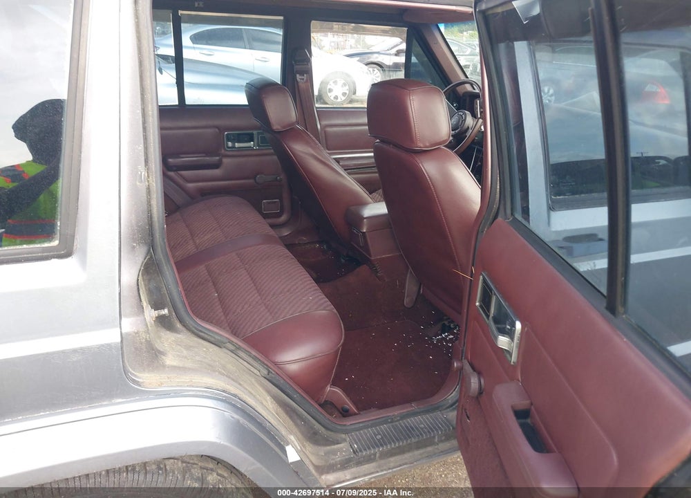 1990 JEEP CHEROKEE PIONEER VIN: 1J4FJ38L1LL129725