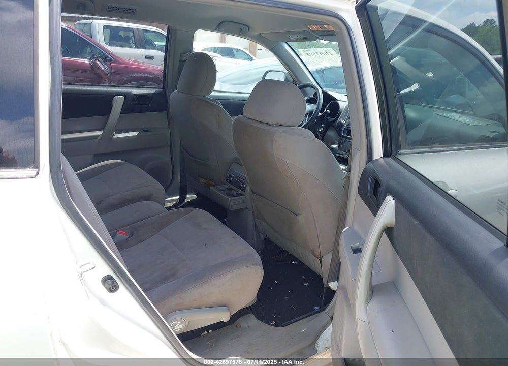 2013 TOYOTA HIGHLANDER BASE V6 VIN: 5TDZK3EH2DS106454