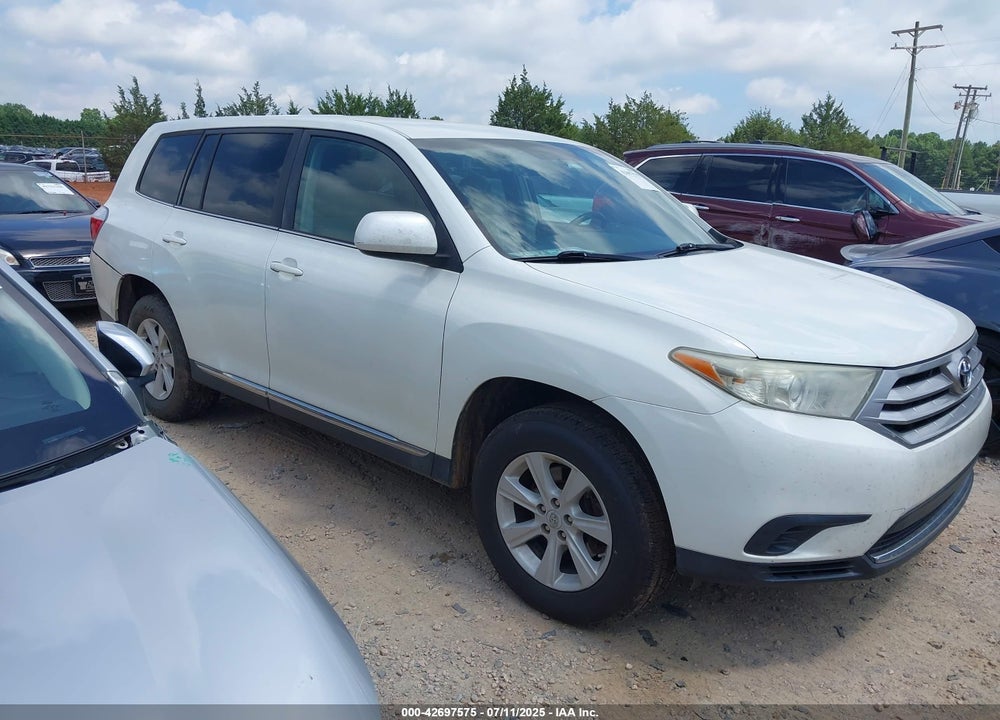 2013 TOYOTA HIGHLANDER BASE V6 VIN: 5TDZK3EH2DS106454