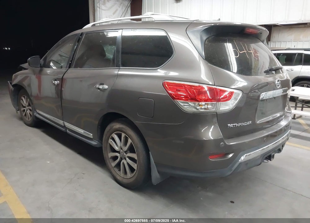 2015 NISSAN PATHFINDER VIN: 5N1AR2MN0FC646444