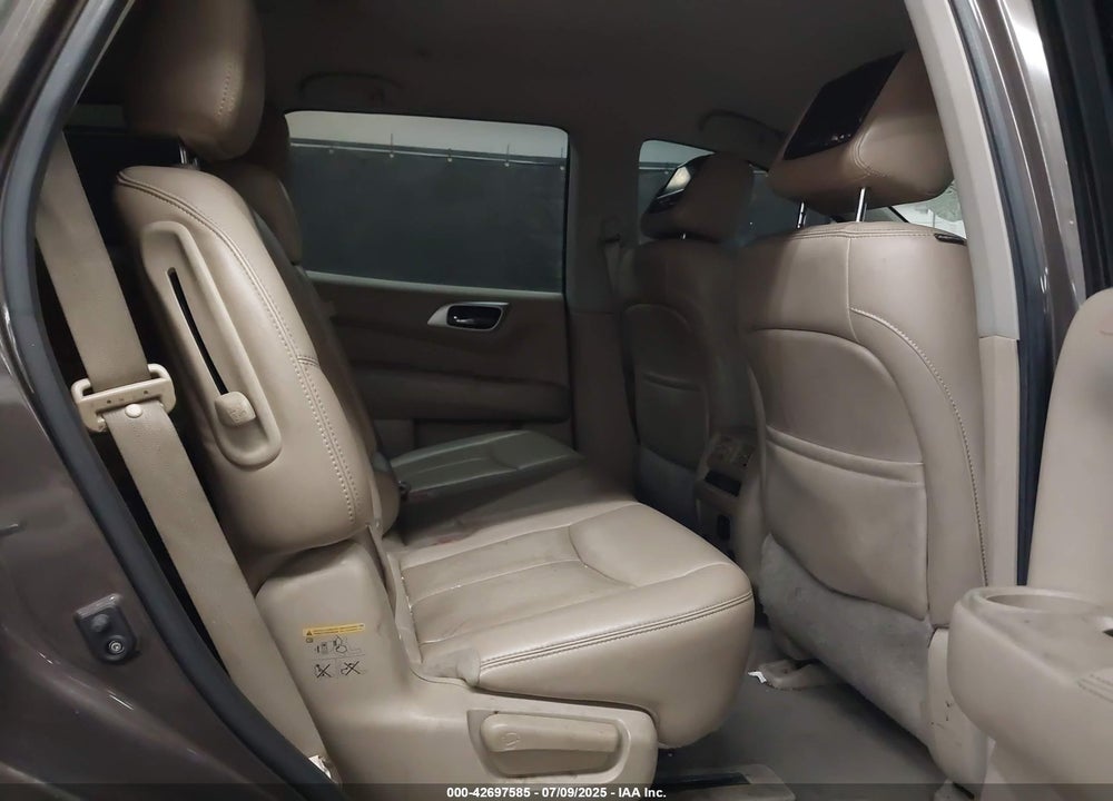 2015 NISSAN PATHFINDER VIN: 5N1AR2MN0FC646444