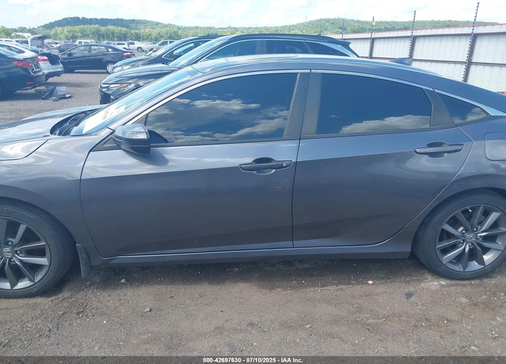 2019 HONDA CIVIC VIN: JHMFC1F32KX013964