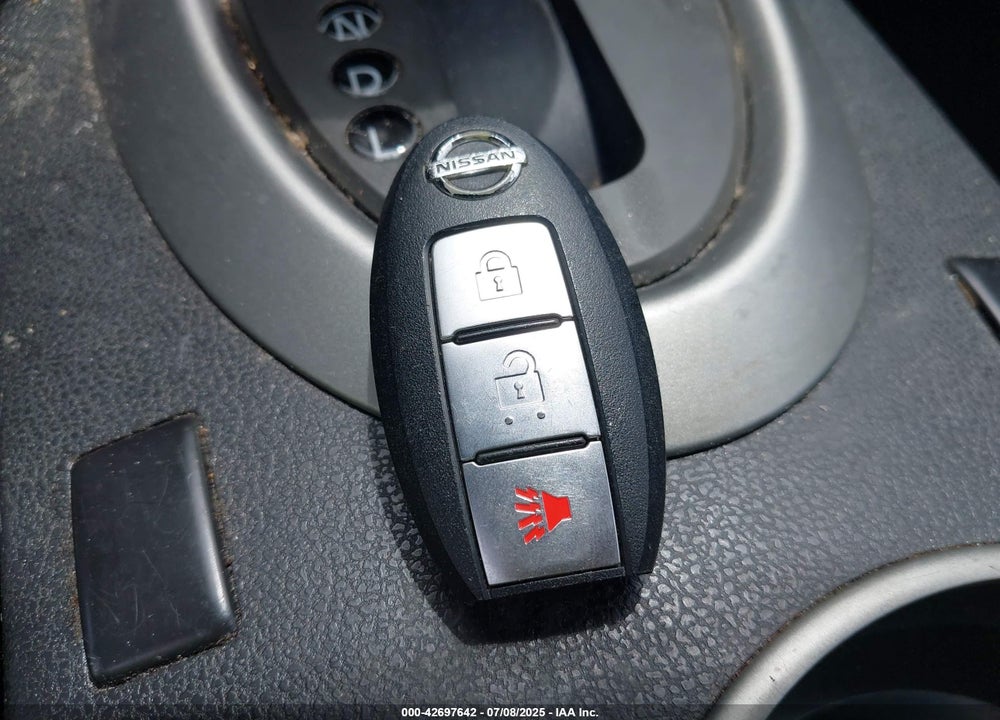 2013 NISSAN ROGUE VIN: JN8AS5MT8DW006748