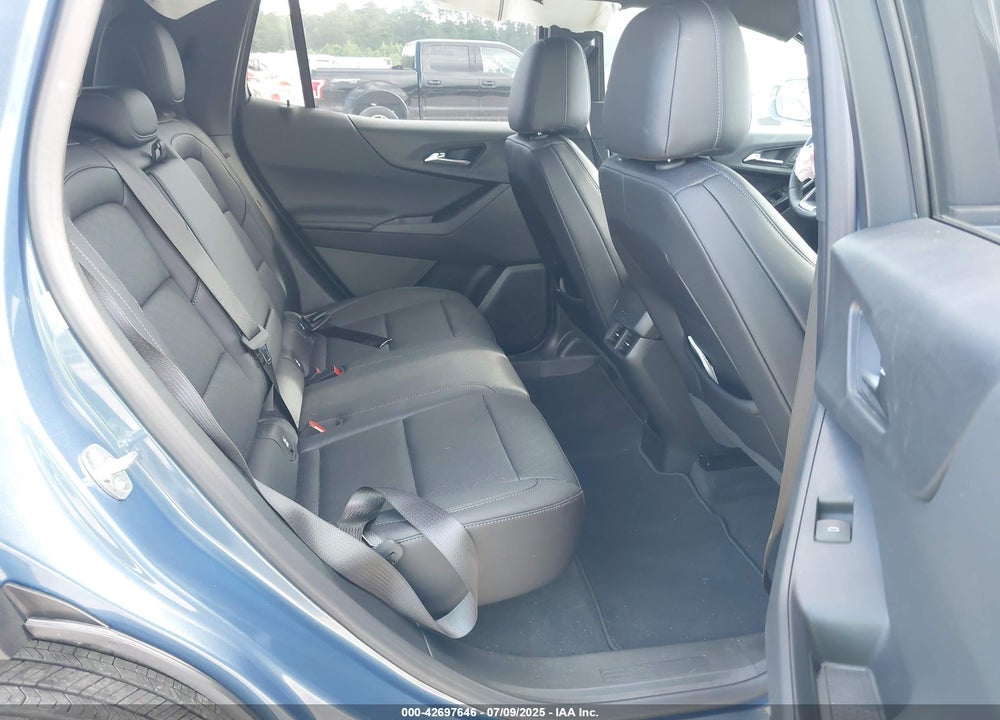 2026 CHEVROLET EQUINOX VIN: 3GNAXHEG4TL119544