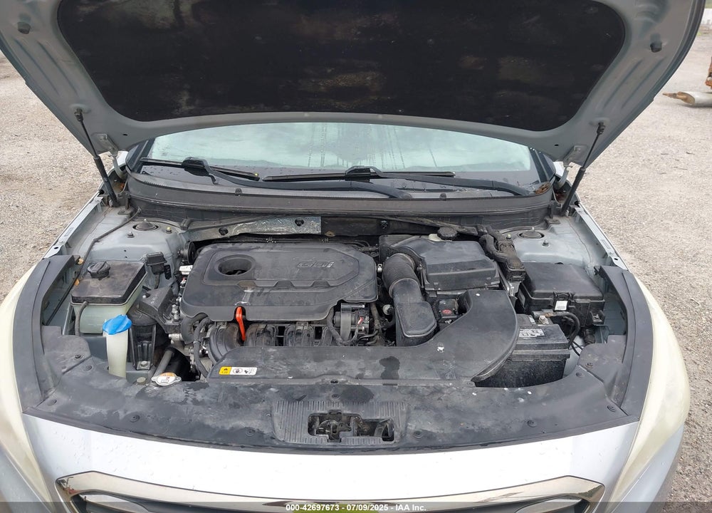 2015 HYUNDAI SONATA VIN: 5NPE34AF0FH196864