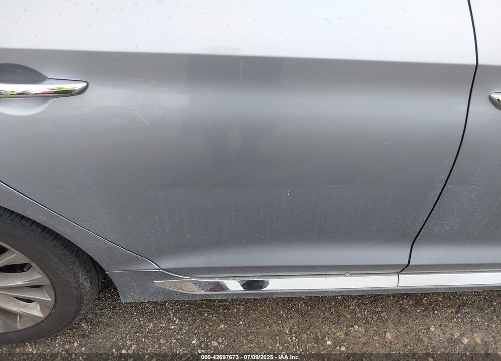 2015 HYUNDAI SONATA VIN: 5NPE34AF0FH196864
