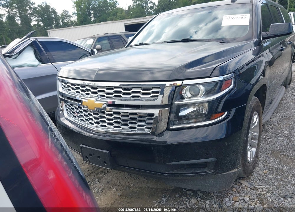 2018 CHEVROLET SUBURBAN LT VIN: 1GNSCHKC7JR240740