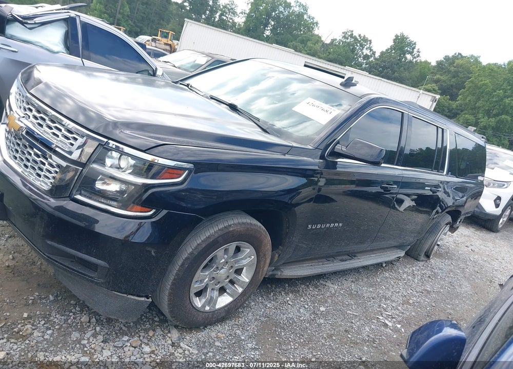 2018 CHEVROLET SUBURBAN LT VIN: 1GNSCHKC7JR240740